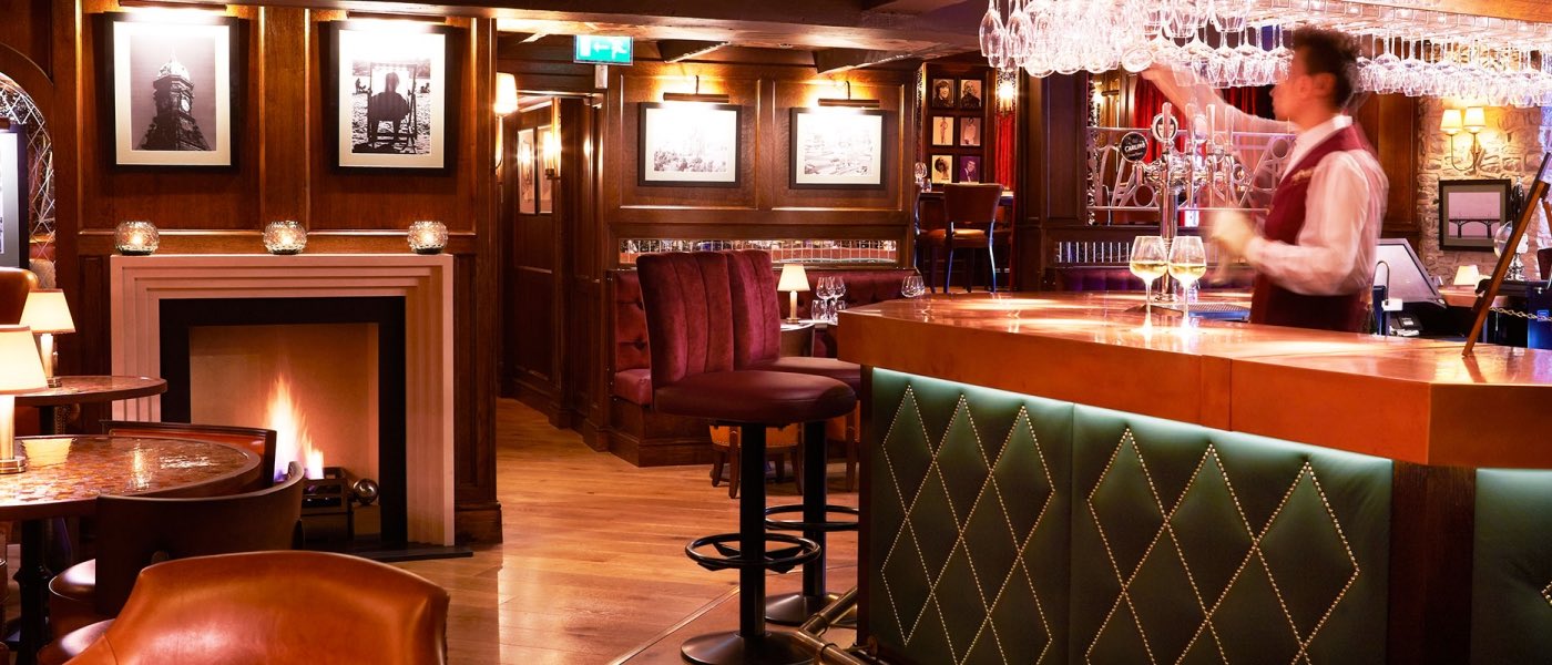 theatre restaurant reopening